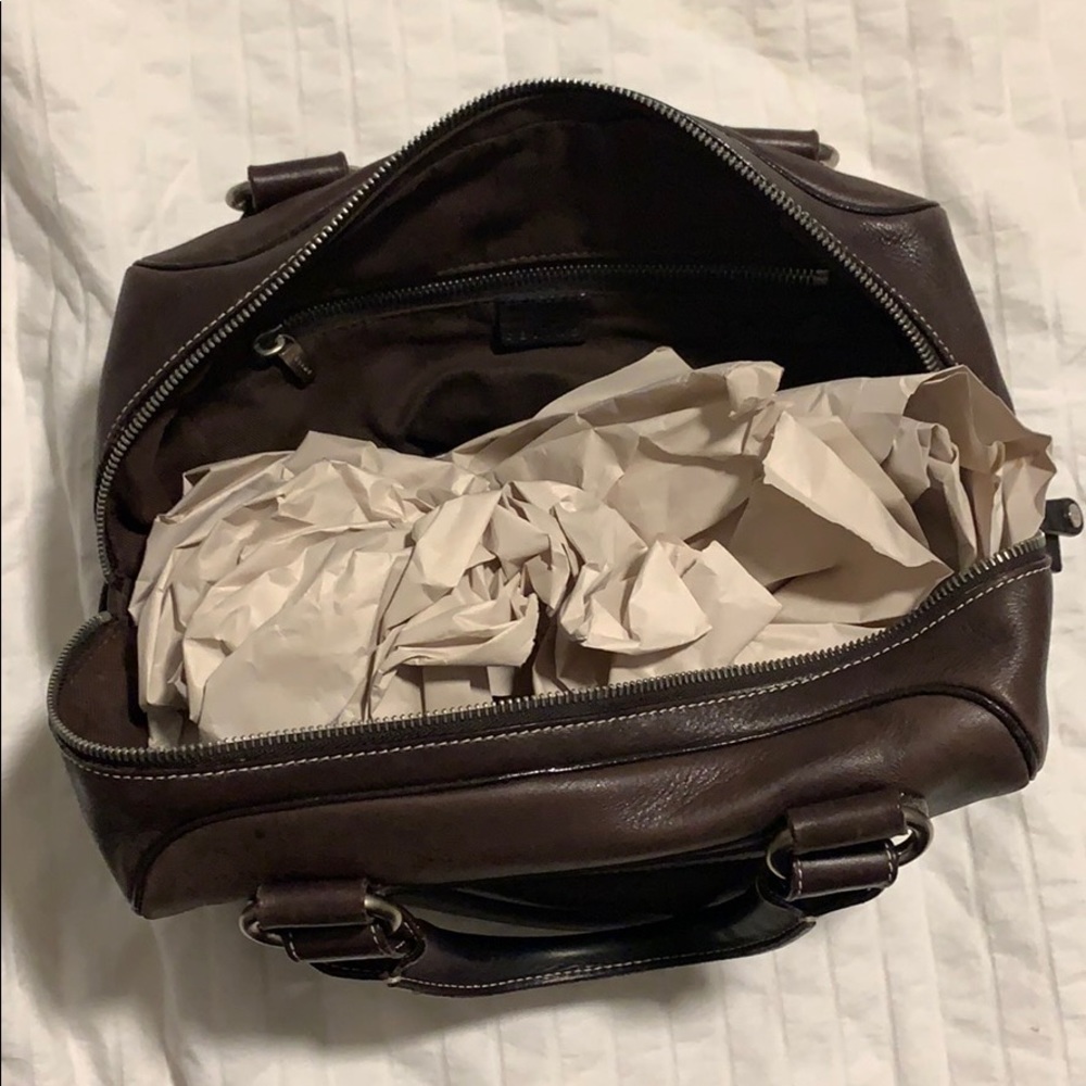 Handbag - Picture 3 of 4